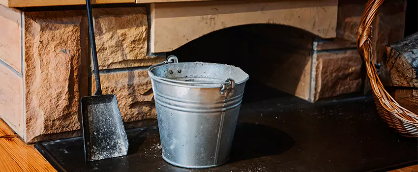 Clean The Fireplace Mantle And Hearth in Atascocita, Texas